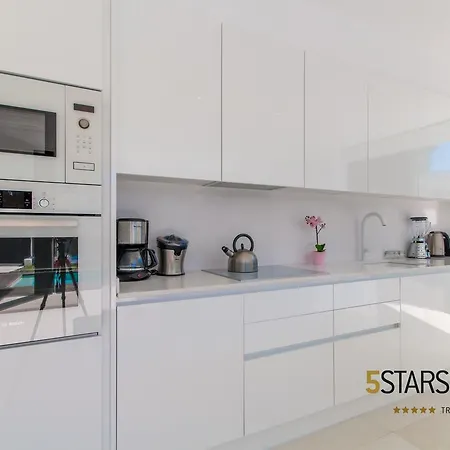 - 218324 Villa